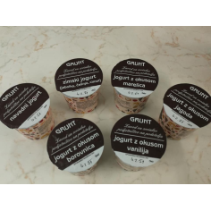 Sadni jogurt jagoda - Kmetija Zadrgal